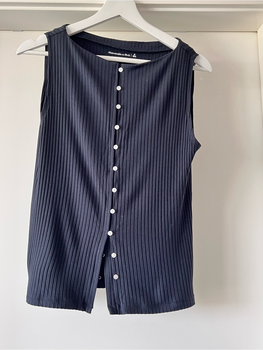 Abercrombie & Fitch Navy Ribbed Button-Front Tank - NEW